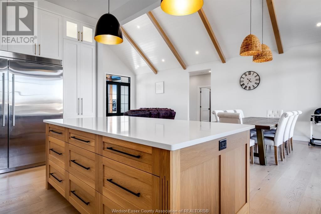 19 SUNNINGDALE Image 16