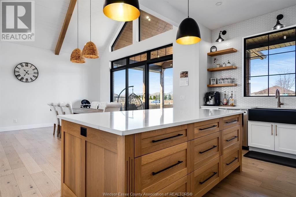 19 SUNNINGDALE Image 18