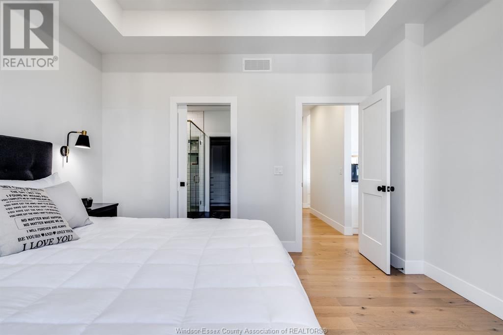 19 SUNNINGDALE Image 26