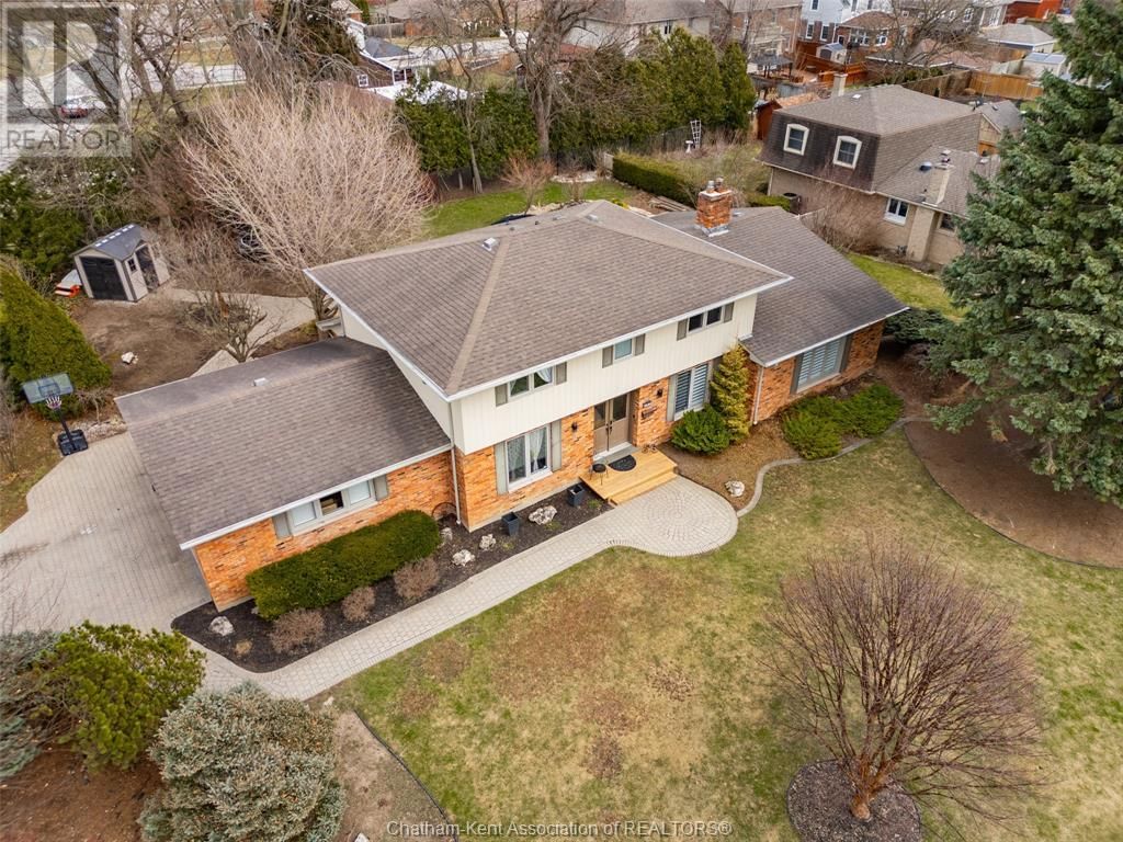 147 CRYSTAL DRIVE Image 1