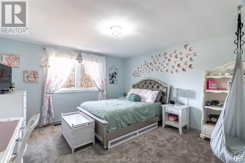 147 CRYSTAL DRIVE Image 27
