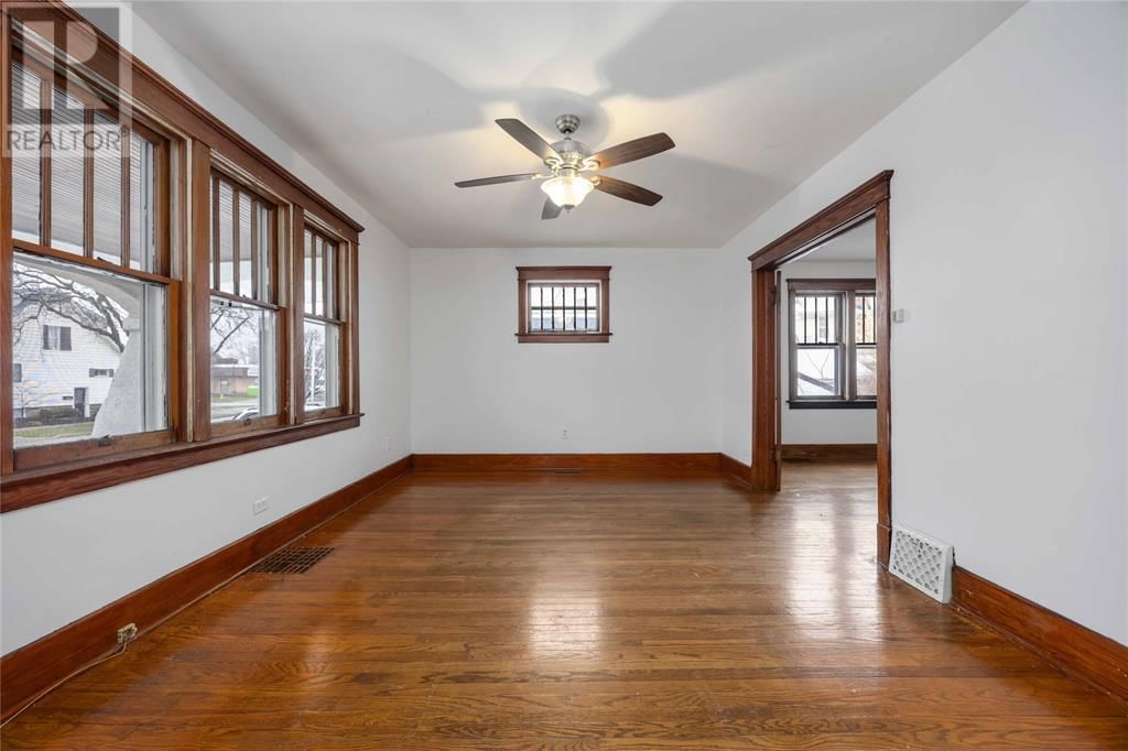 222 SHEPHERD STREET Image 10