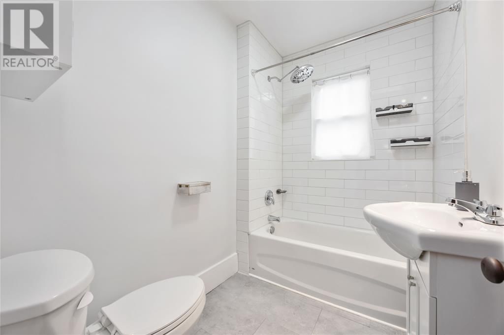 222 SHEPHERD STREET Image 20