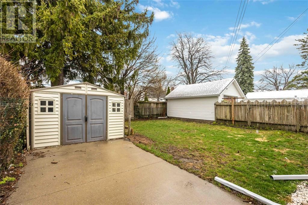 222 SHEPHERD STREET Image 33