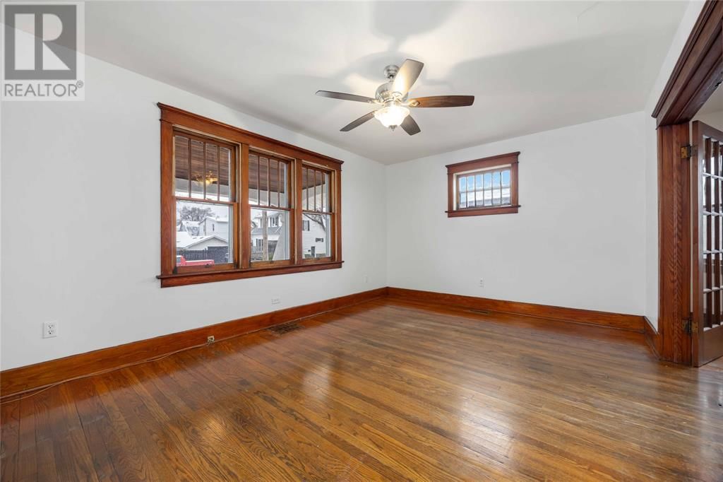 222 SHEPHERD STREET Image 9