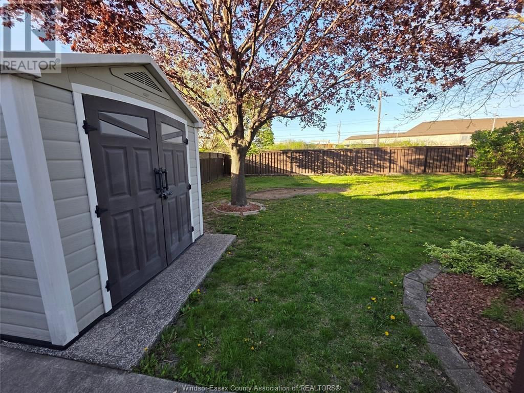138 HAMPTON Image 19