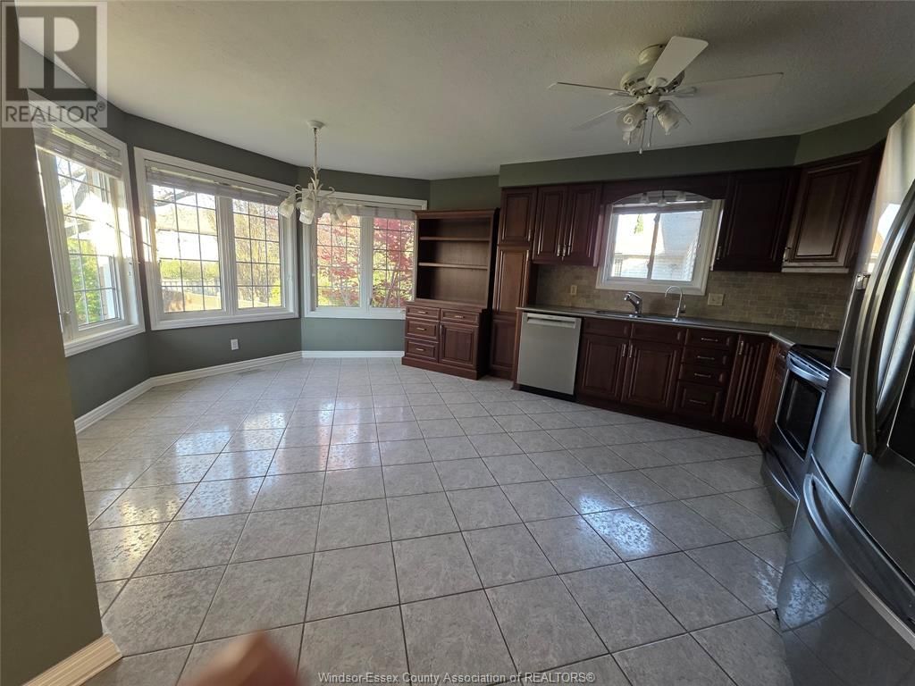 138 HAMPTON Image 6