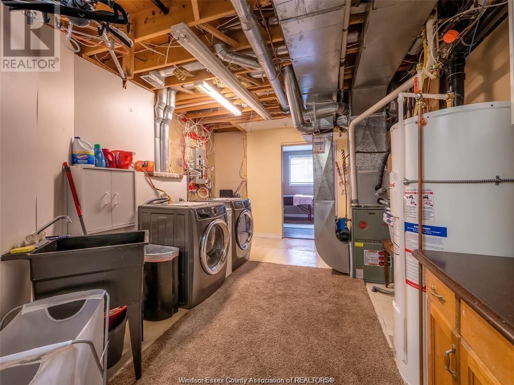 1646 MAPLE AVENUE Image 41