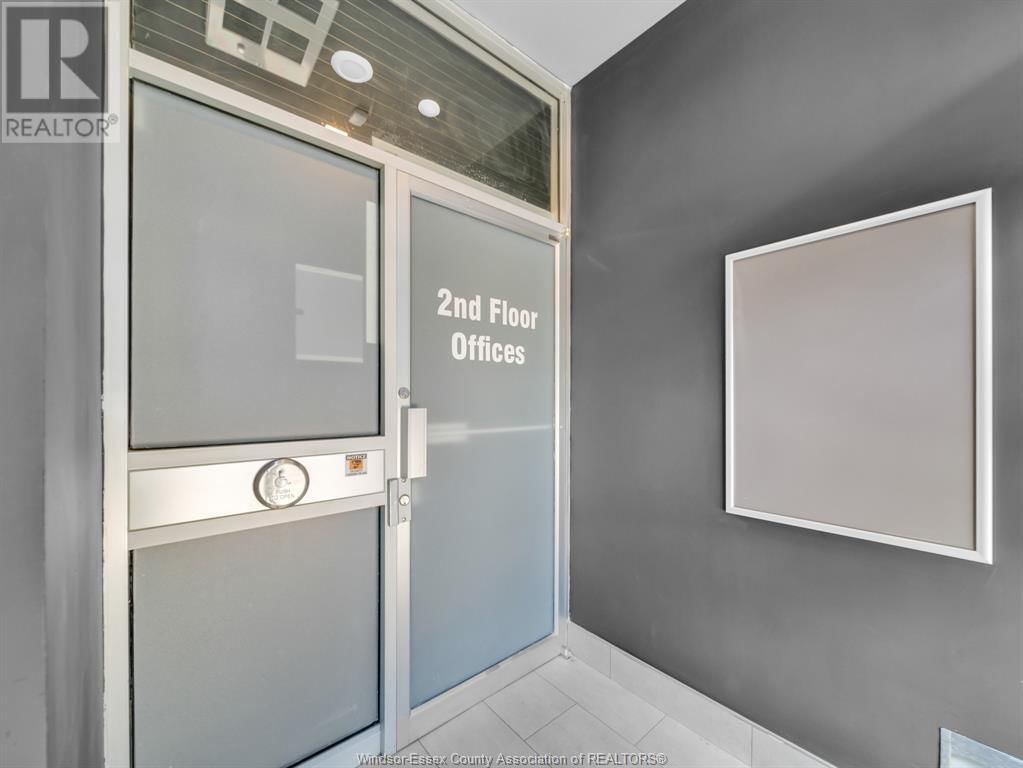 545 OUELLETTE AVENUE Image 11