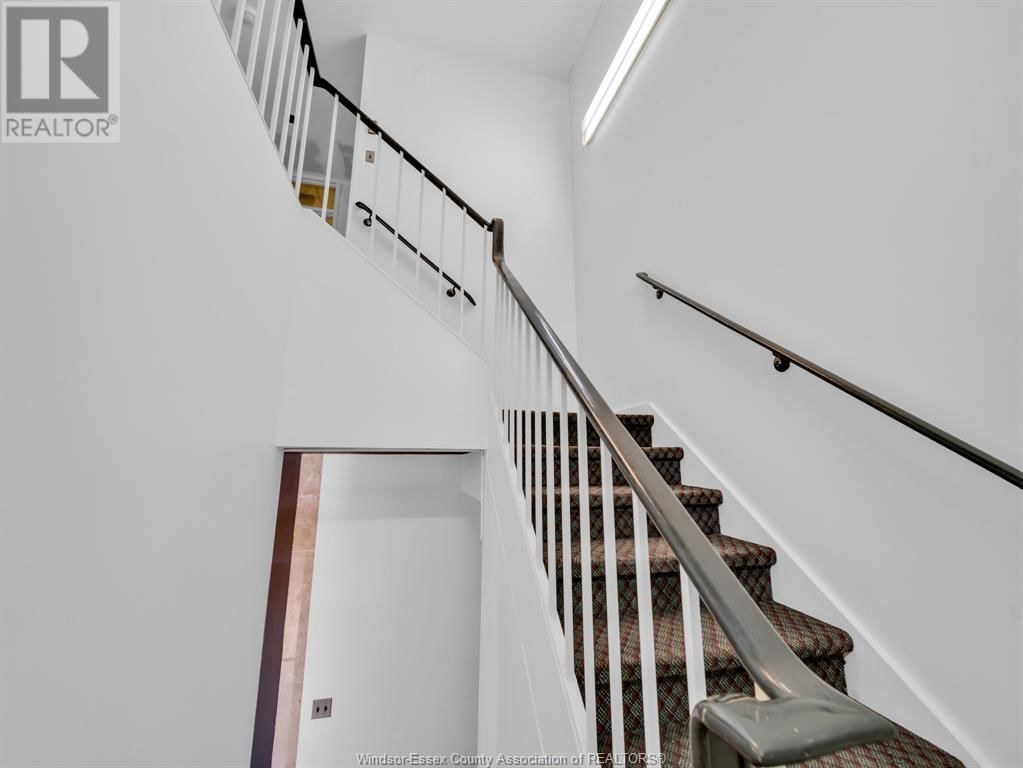 545 OUELLETTE AVENUE Image 14