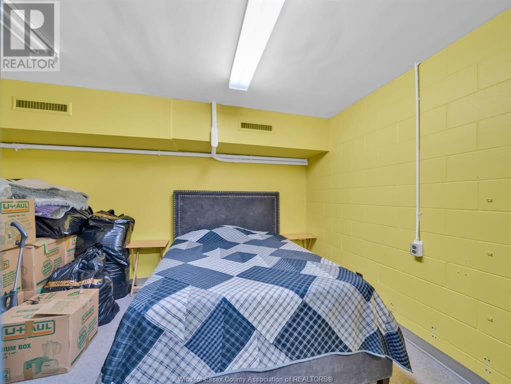545 OUELLETTE AVENUE Image 23