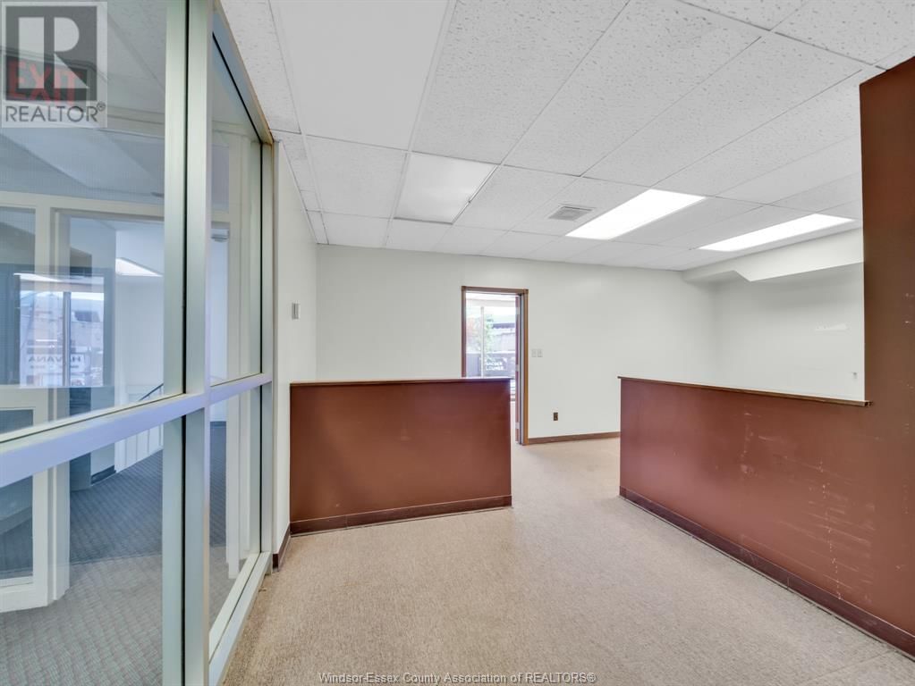 545 OUELLETTE AVENUE Image 26