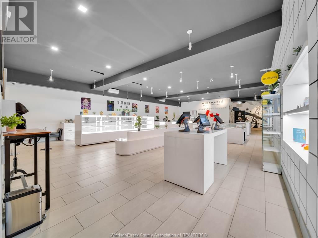 545 OUELLETTE AVENUE Image 3