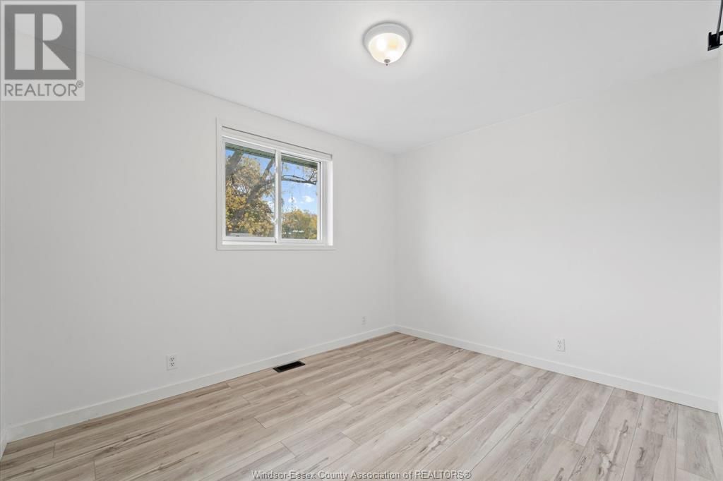 143 BELLCREFT DRIVE Image 11