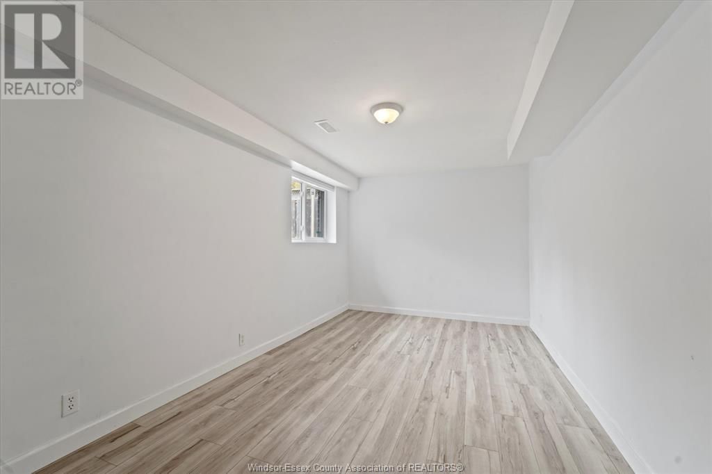 143 BELLCREFT DRIVE Image 16