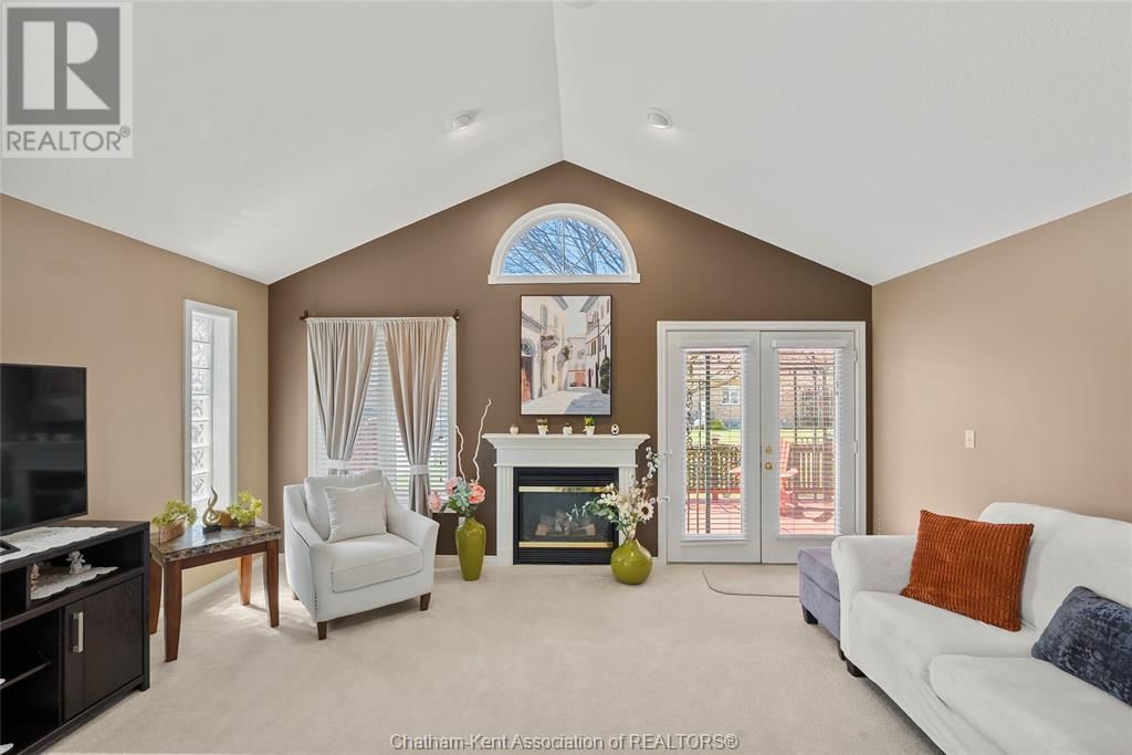 24 - 154 SEMENYN AVENUE Image 18