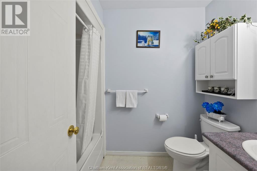 24 - 154 SEMENYN AVENUE Image 27