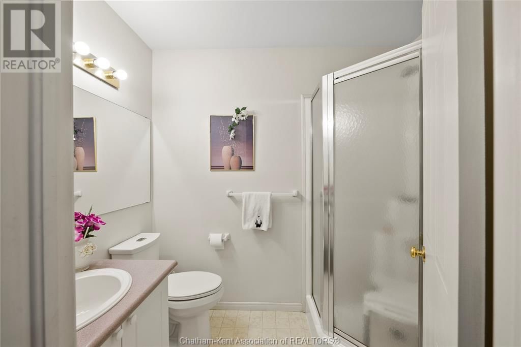 24 - 154 SEMENYN AVENUE Image 31