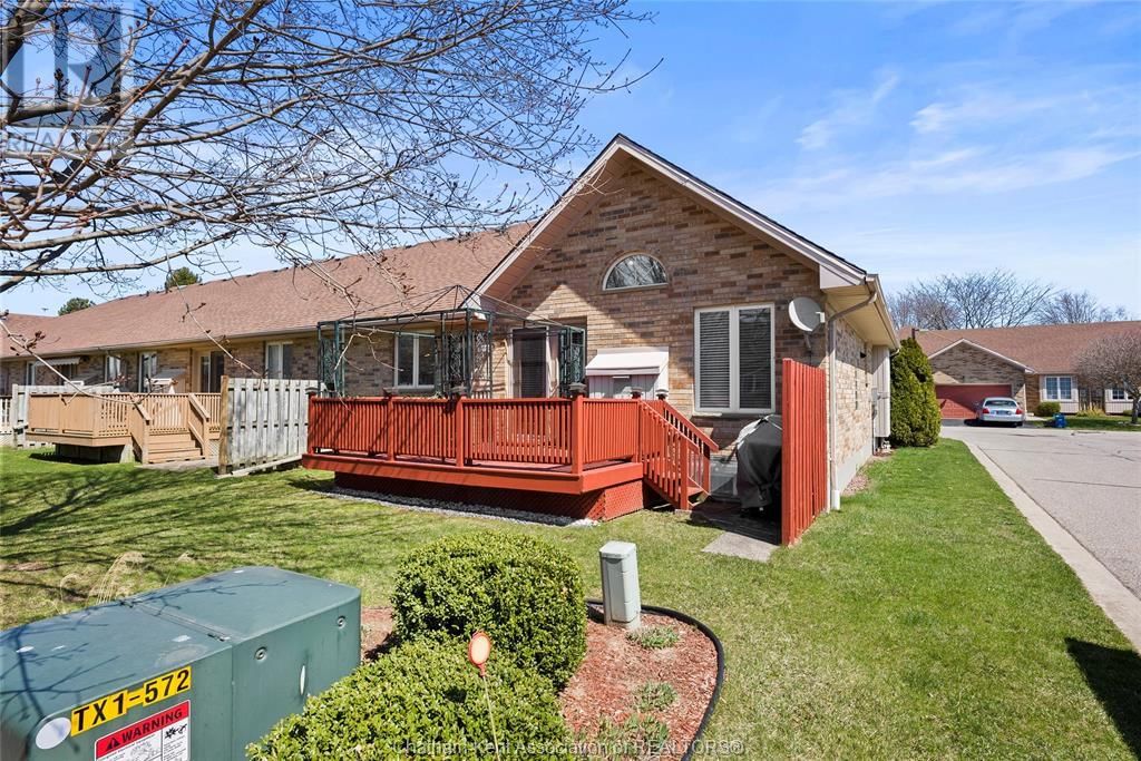 24 - 154 SEMENYN AVENUE Image 46