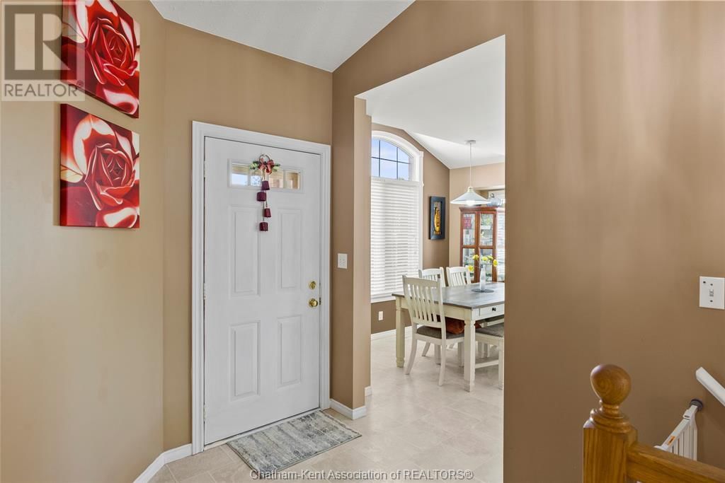 24 - 154 SEMENYN AVENUE Image 7