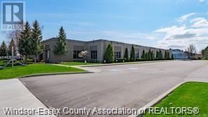 110 - 3445 WHEELTON Image 1