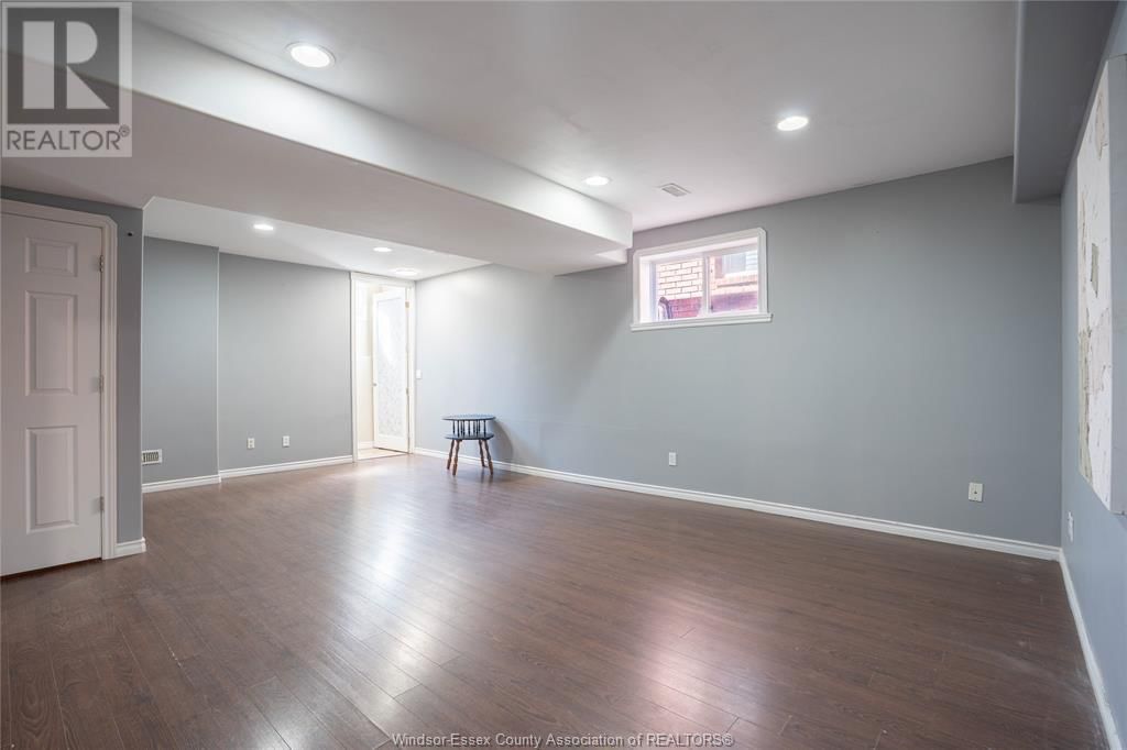 LOWER - 2376 ASKIN Image 4