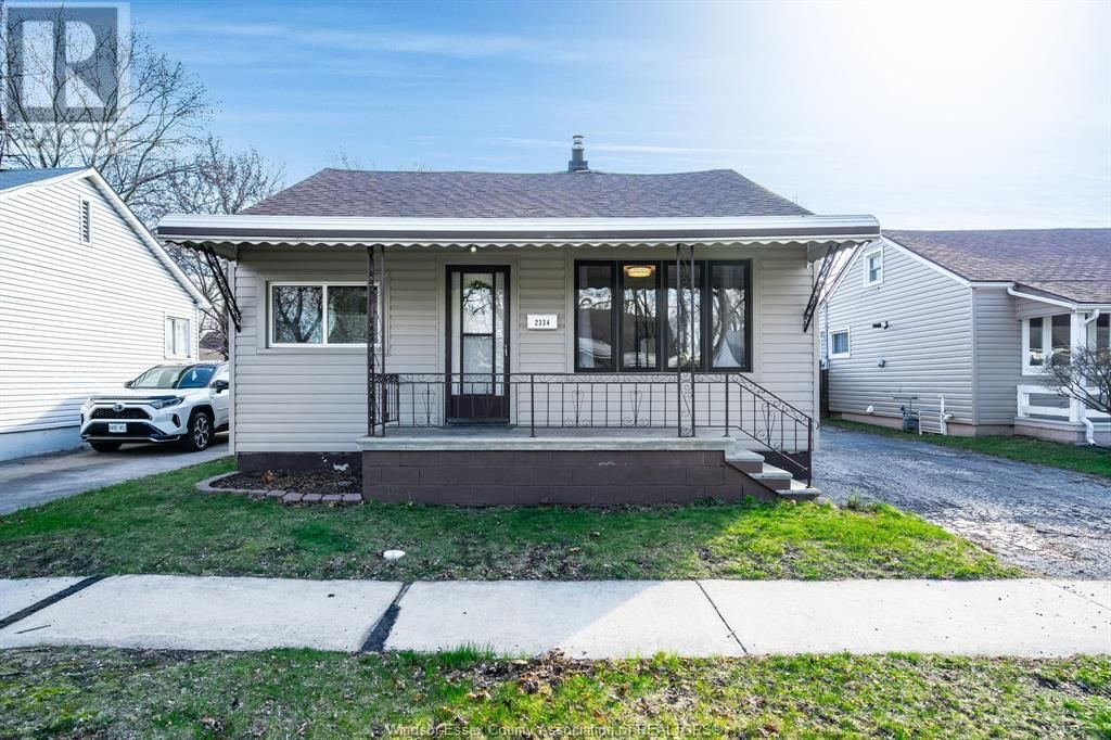 2334 ELSMERE AVENUE Image 1