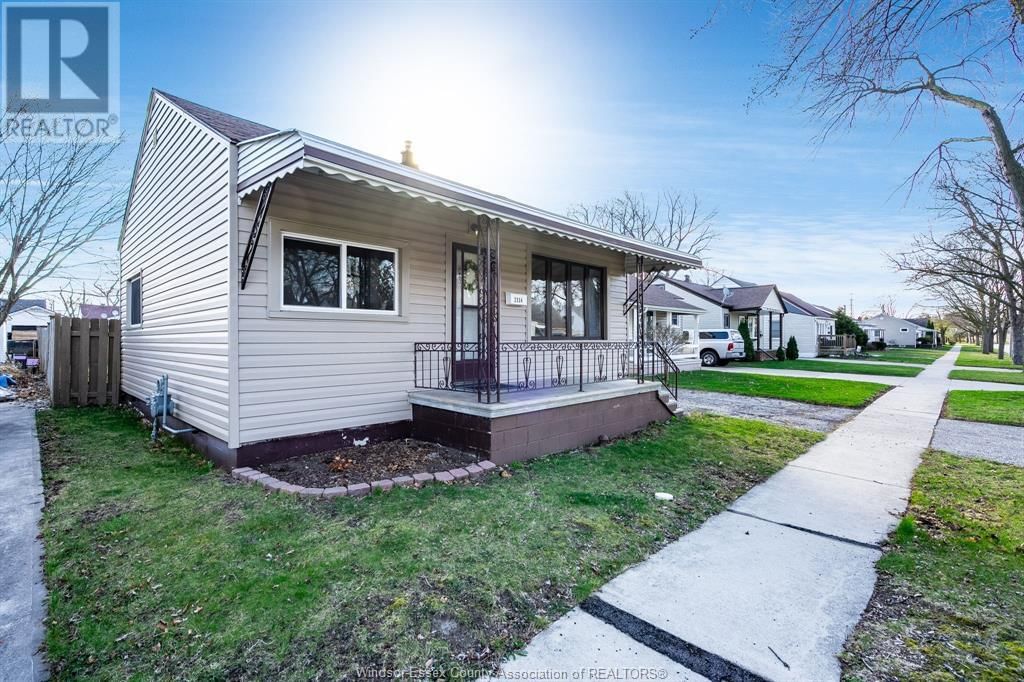 2334 ELSMERE AVENUE Image 21