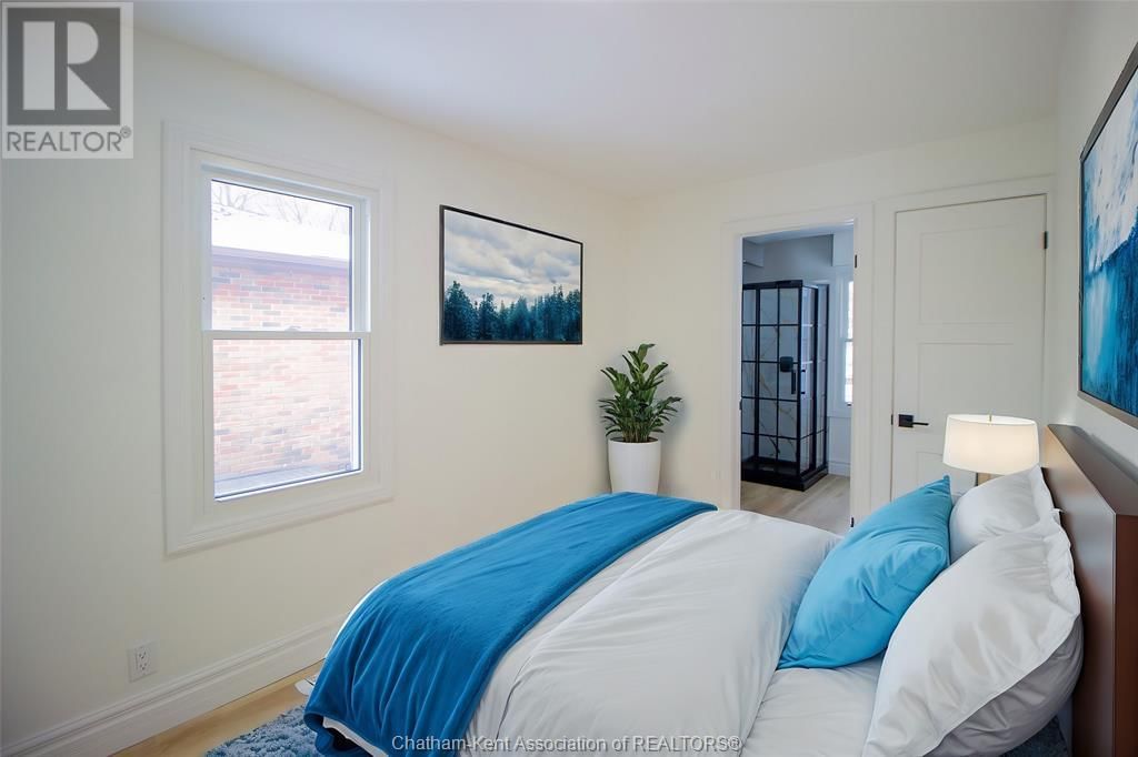 507 TRERICE STREET WEST Image 11