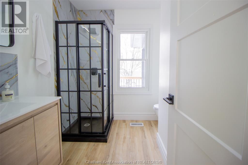 507 TRERICE STREET WEST Image 12