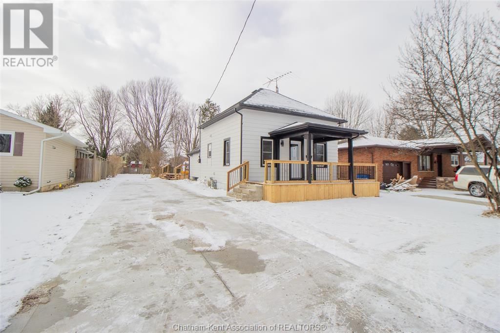 507 TRERICE STREET WEST Image 4