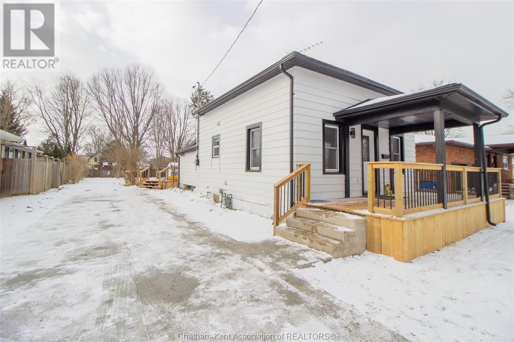 507 TRERICE STREET WEST Image 6