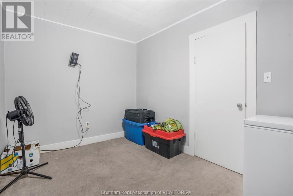 19 THELMA AVENUE Image 15