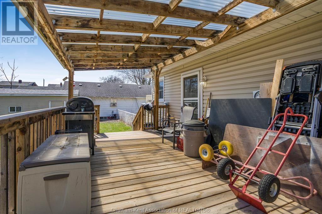 19 THELMA AVENUE Image 27