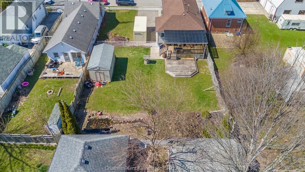 19 THELMA AVENUE Image 4