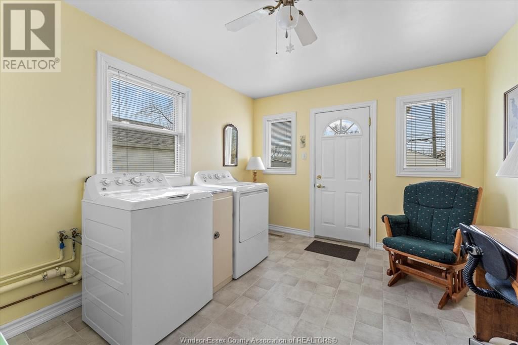2209 PARENT AVENUE Image 16