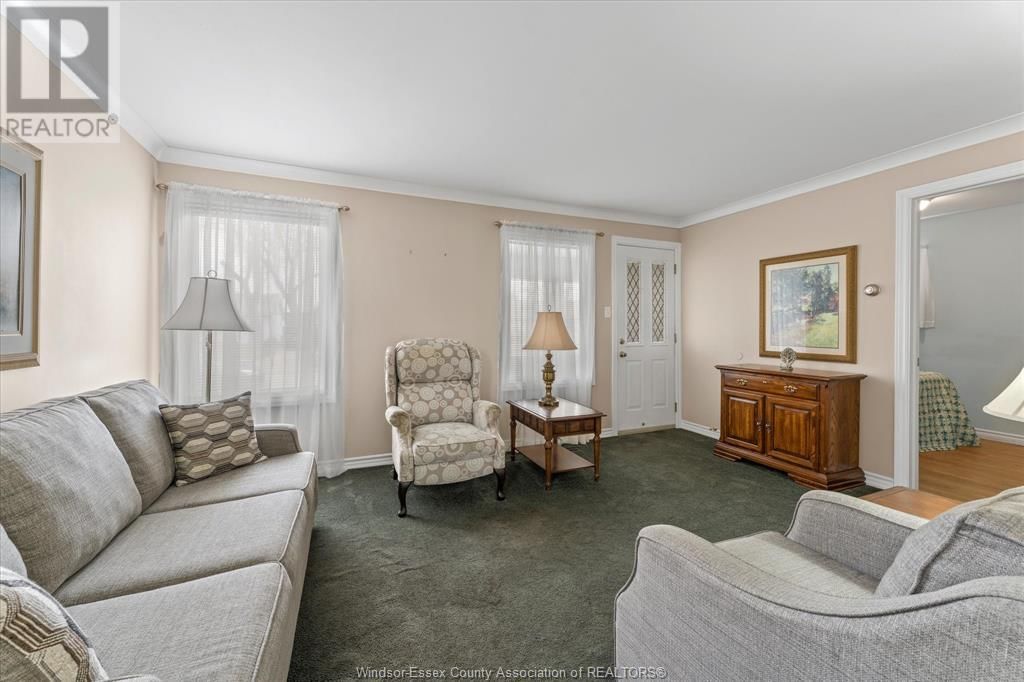 2209 PARENT AVENUE Image 8