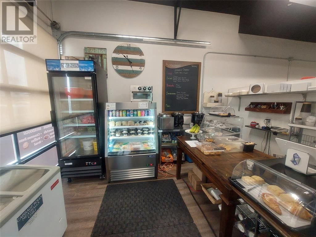 2 - 5303 NAUVOO ROAD Image 3
