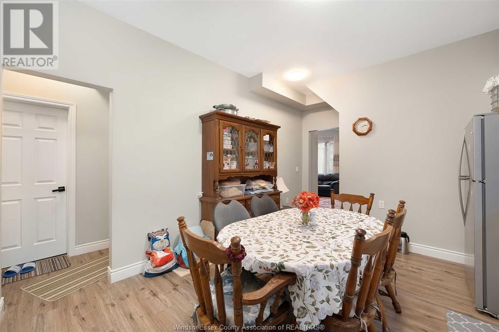 746 DOUGALL AVENUE Image 25