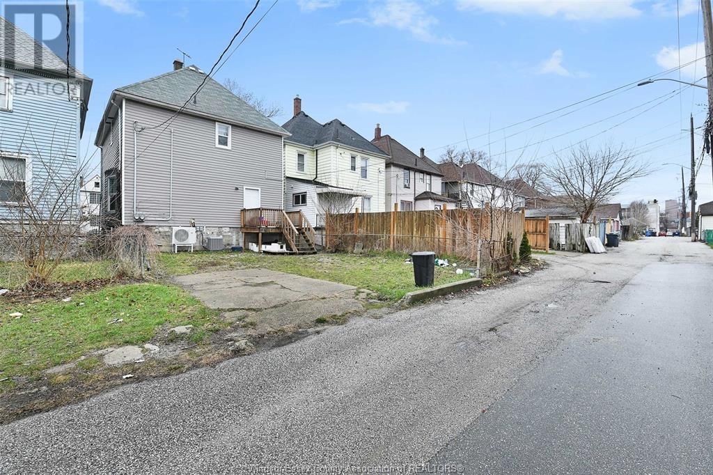 746 DOUGALL AVENUE Image 38