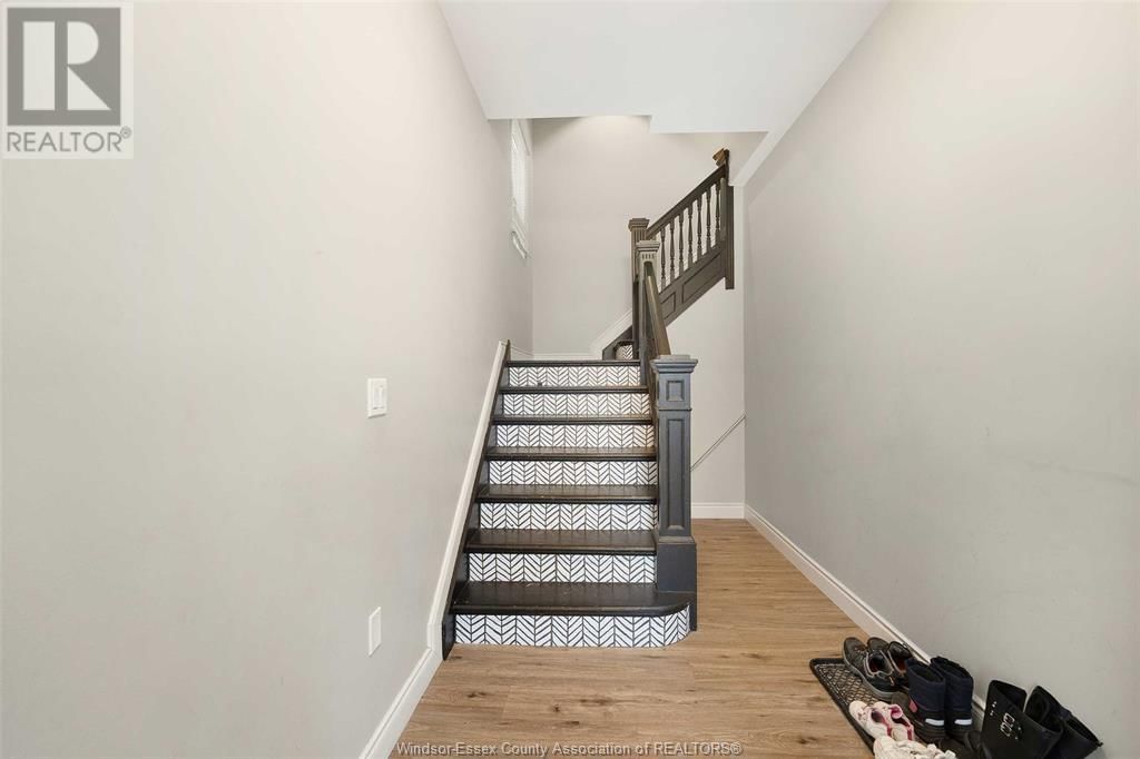 746 DOUGALL AVENUE Image 5