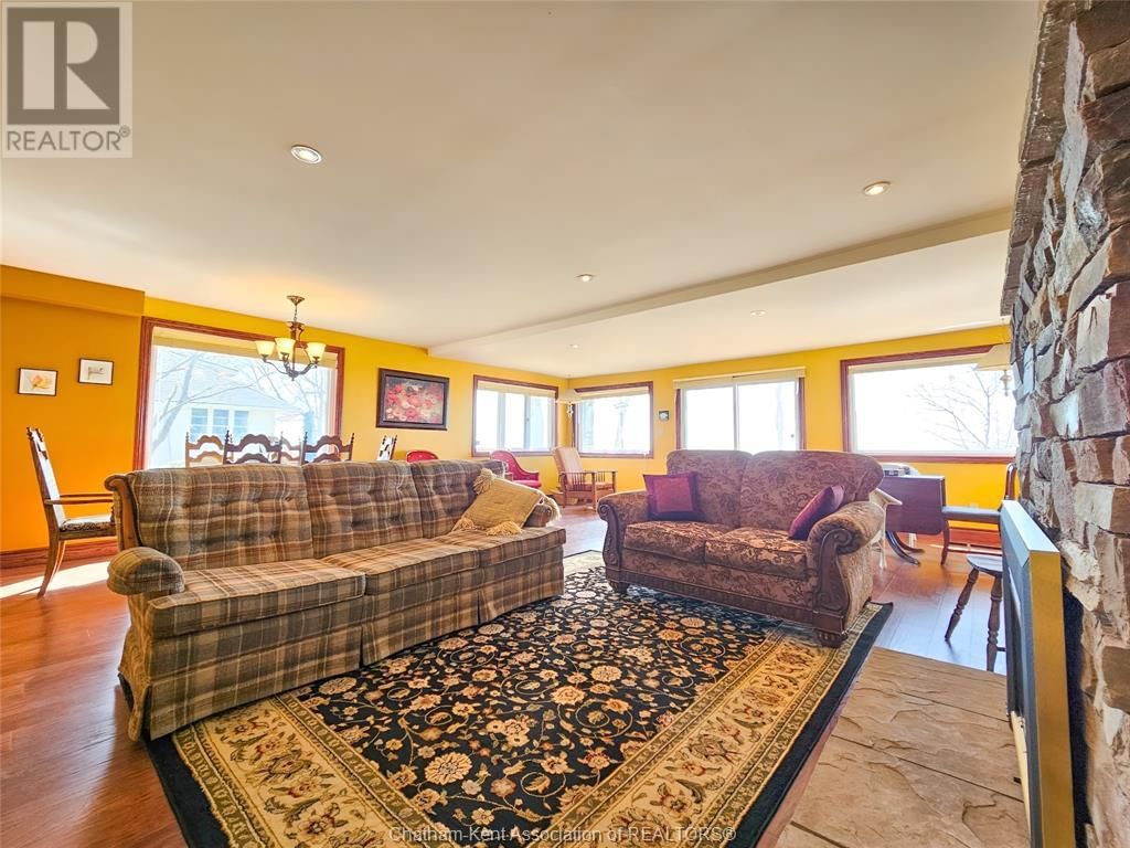 395 TOWANDA BOULEVARD Image 13