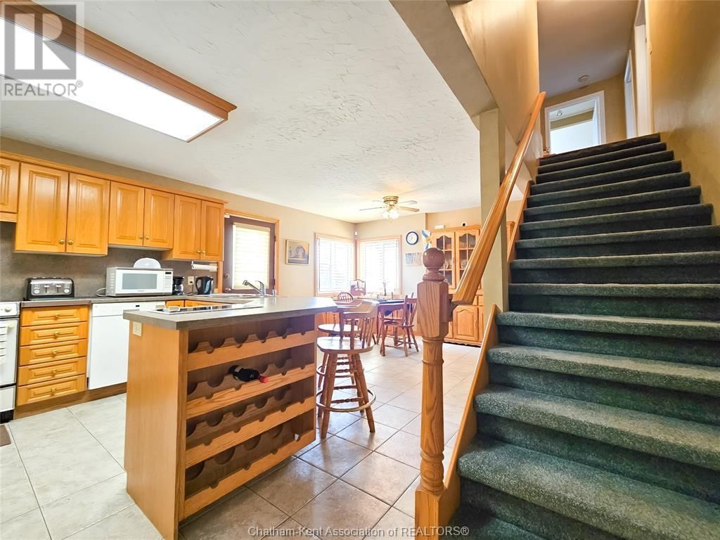 395 TOWANDA BOULEVARD Image 21