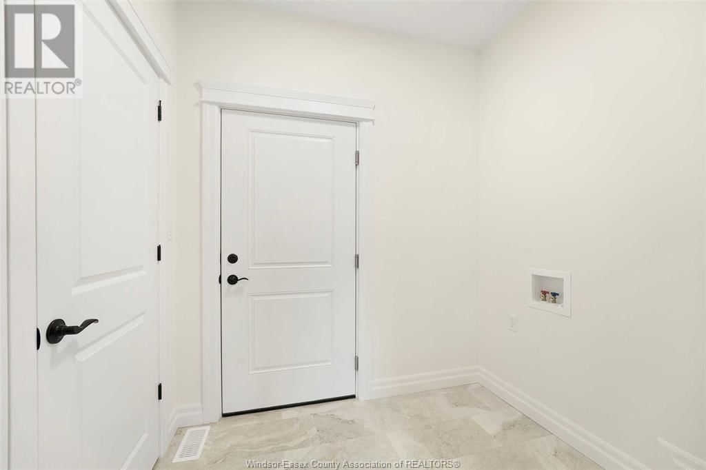 49 GRAF STREET Image 18