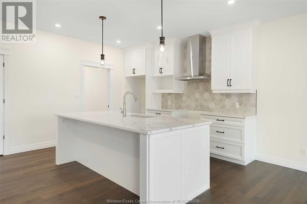49 GRAF STREET Image 6