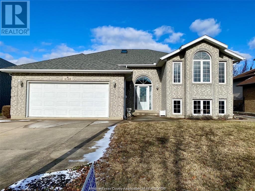 4348 GOLFCOURSE Image 1