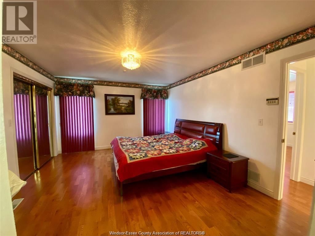 4348 GOLFCOURSE Image 10
