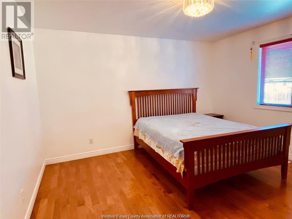 4348 GOLFCOURSE Image 11