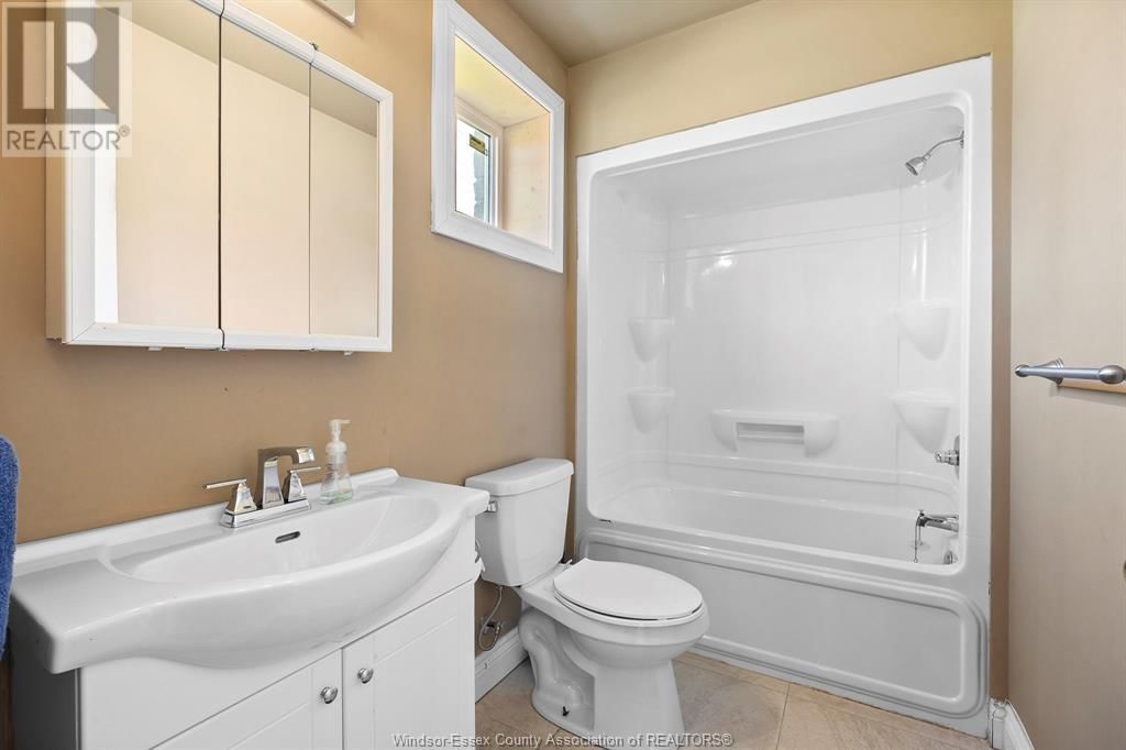 820 BOUFFARD Image 16