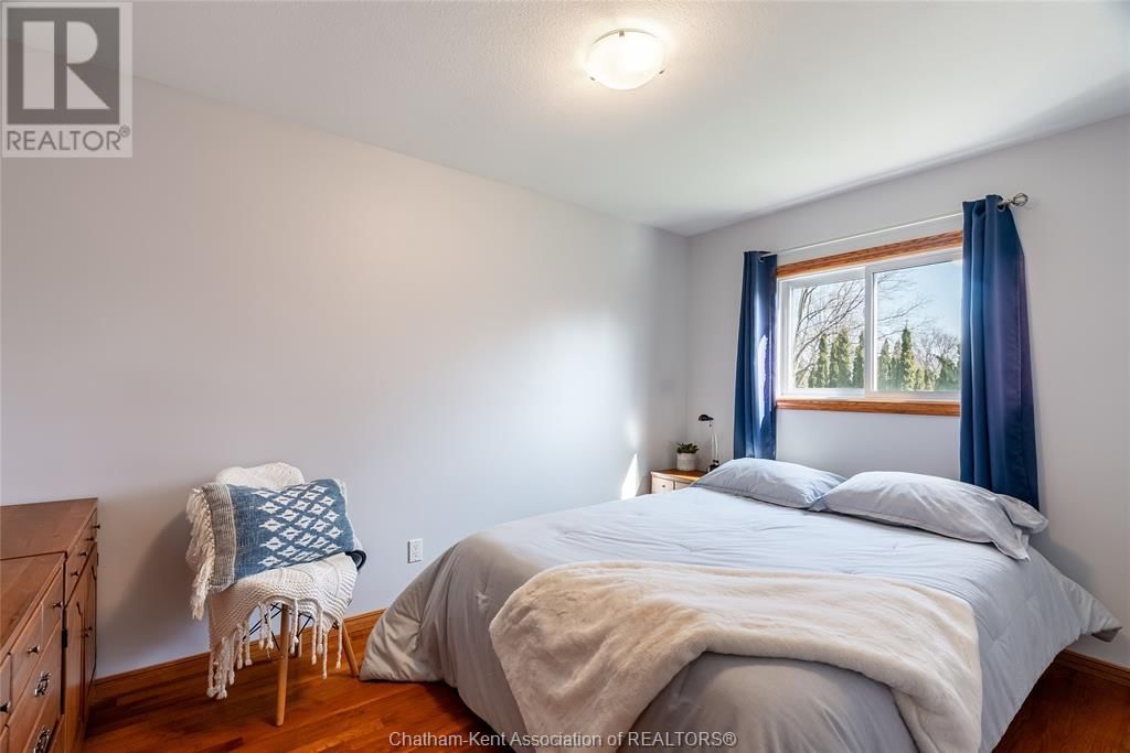35 MONARCH DRIVE Image 16